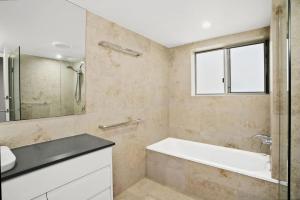 Koupelna v ubytování 2 16 Edgar Bennett Ave Noosa Heads