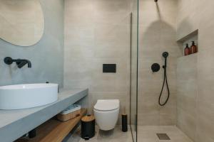 Koupelna v ubytování Olvion Suites