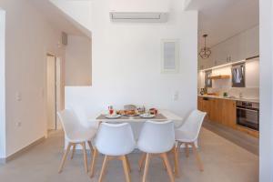 Fotografie z fotogalerie ubytování Villa Nesea Elounda With Private Pool - Happy Rentals v destinaci Elounda