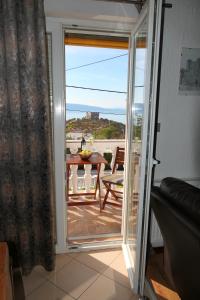 Balkón alebo terasa v ubytovaní APARTMENT MARKO