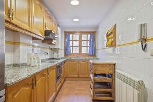 Kuchyň nebo kuchyňský kout v ubytování Luderna - Apartamento D2 Suriguera de Canillo