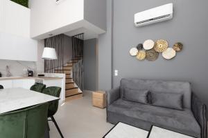 LUX&EASY Athens Downtown Residences的休息区