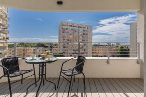 Balkon ili terasa u objektu Sun Towers Lux Apartments by Renters Prestige