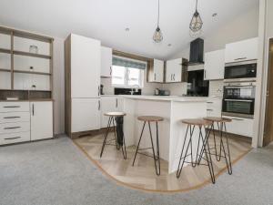 Φωτογραφία από το άλμπουμ του Lodge at Chichester Lakeside 2 Bed στο Τσίτσεστερ