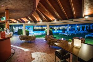 Istumisnurk majutusasutuses Parkhotel Delta, Wellbeing Resort