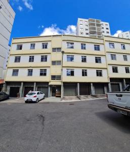 Bangunan di mana terletaknya apartmen