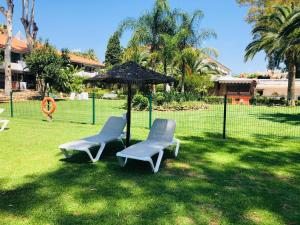 Vonkajšia záhrada v ubytovaní PUERTO BANUS Apartamento PICASSO