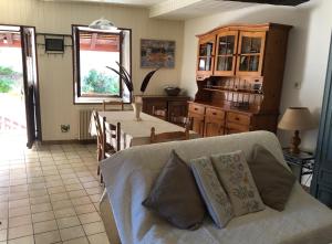 Posedenie v ubytovaní Appartement dans la vieille ville, en face du château