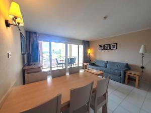 Posedenie v ubytovaní CAP HERMES Vue MER Magnifique logement 6 couchages