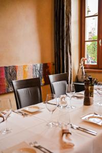Posedenie v ubytovaní Heritage Hotel Kukuriku