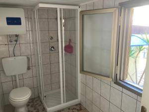 Ένα μπάνιο στο Rio Rest Apartments +20 φωτογραφίες