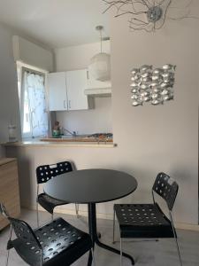 Kuchyň nebo kuchyňský kout v ubytování Casa Miki