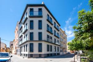 Budova, v ktorej sa apartmán nachádza