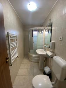 Φωτογραφία από το άλμπουμ του Han km 17 σε Jucu de Mijloc