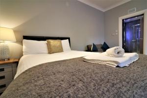 Galeriebild der Unterkunft Signature - Linden Cottage Room 1 in Airdrie