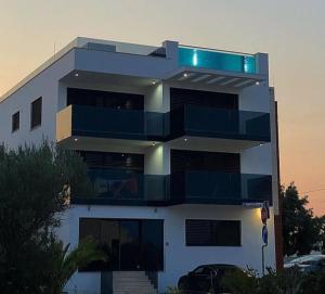 Budova, v ktorej sa apartmán nachádza