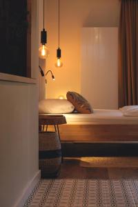 Posteľ alebo postele v izbe v ubytovaní Hotel Na Skarpie - Charzykowy