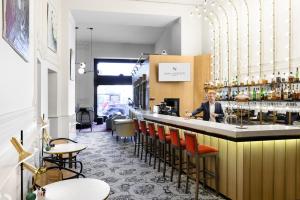 Sohvabaar või baar majutusasutuses Nemzeti Hotel Budapest - MGallery Collection