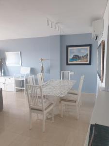 Posedenie v ubytovaní APARTAMENTO EN PRIMERA LINEA DE MAR