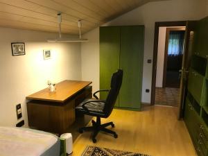 Fotografie z fotogalerie ubytování Gemütliches Gästehaus! v destinaci Waldkraiburg