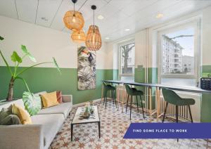 Becozy Self Check-in Pop-Up Hotel Baselにあるシーティングエリア