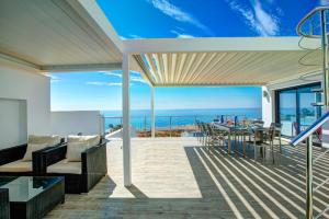 Zdjęcie z galerii obiektu Villa Barco Sea View by Villa Plus w mieście Torrox Costa