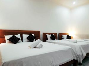 Cama o camas de una habitación en Matahari Cottage Gili Air