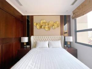 Cama ou camas em um quarto em 3 BR City-View Vinhomes D'Capital