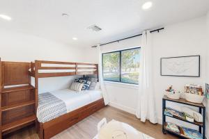 Двуетажно легло или двуетажни легла в стая в Burro Verde Manor