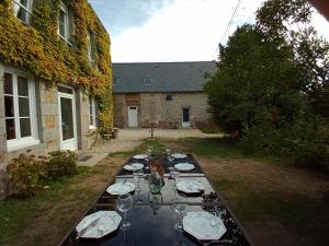 Zahrada ubytování DOMAINE DES TISSEYS vue sur le Mont St Michel