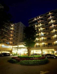 Gallery image of J Town Serviced Apartments & Hotel in Si Racha