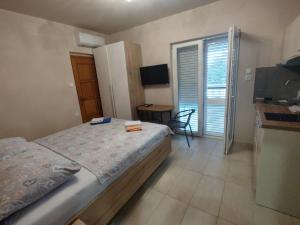 Et tv og/eller underholdning på Josipa 1