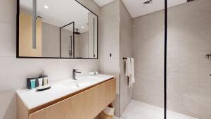 Vannituba majutusasutuses Stylish Studio with Burj Khalifa View