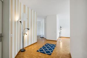 Imagen de la galería de Spacious Central Apartments HOTING, en Zúrich