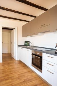 A kitchen or kitchenette at Ora et Labora