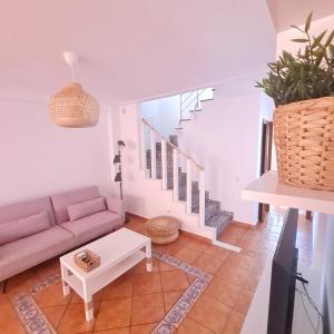 Część wypoczynkowa w obiekcie Casa M de mar - Dúplex con vistas