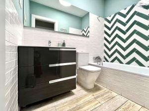 Fotografia z galérie ubytovania Housing León Unifamiliar con patio a 100 metros de la Catedral v destinácii León + 11 fotografií