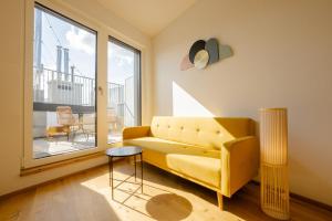 Posedenie v ubytovaní OrestaLiving - Penthouse with private terrace