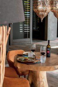 Delfins Beach Resort Bonaire, Tapestry Collection by Hilton的酒水