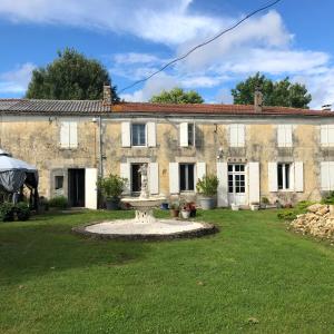 Το κτήριο όπου στεγάζεται  το bed & breakfast