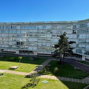 Vonkajšia záhrada v ubytovaní Business & Beach Appart moderne proche mer- 4 personnes, WIFI