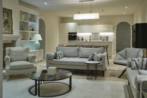 L'appartement tesisinde bir oturma alanı