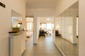A seating area at PanOrama View, Nilie Hospitality MGMT