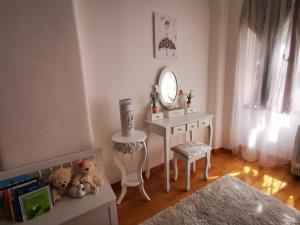 Posteľ alebo postele v izbe v ubytovaní Oldtown Shelter Apartment with free private parking