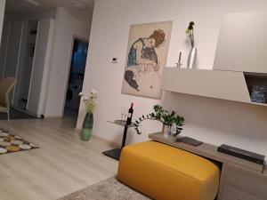 Posedenie v ubytovaní DISZTINGVÁLT Apartman, free garage