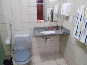 Ein Badezimmer in der Unterkunft Guará Hostel