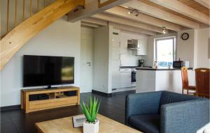 Ruang duduk di Beautiful Home In Nordhorn With Kitchen