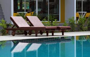 Bassein majutusasutuses Gypsy Sea View Resort- Phi Phi Island või selle lähedal
