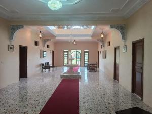 A seating area at Guest House Qodwa