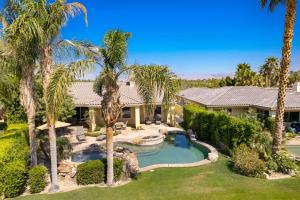 Bazén v ubytování 3 Master Suite's Dreams! nebo v jeho okolí